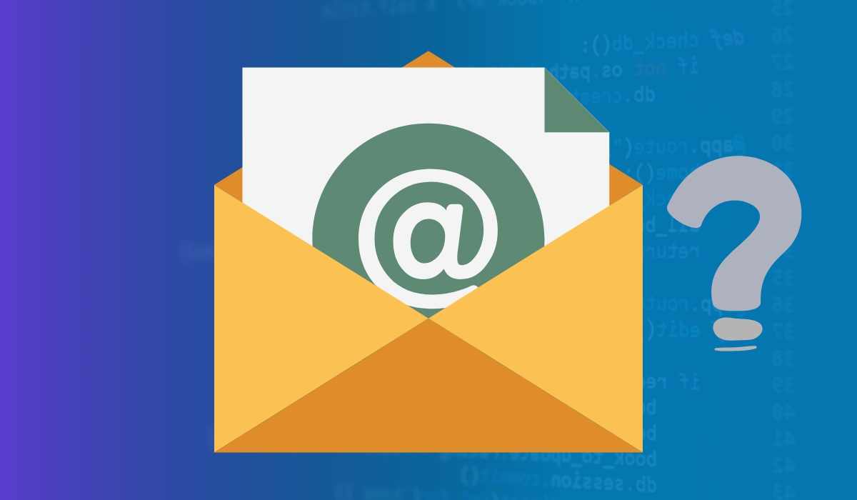 Ilustracija otvorene koverte sa simbolom "@" i znakom pitanja na plavoj pozadini – simbol zaboravljene email adrese